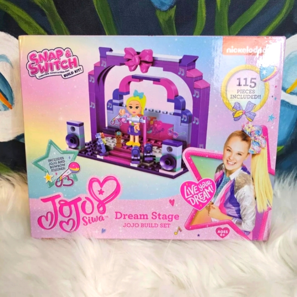 Jojo Siwa Dream Stage 115 Pc Build Block Set With Bowbow Figurine